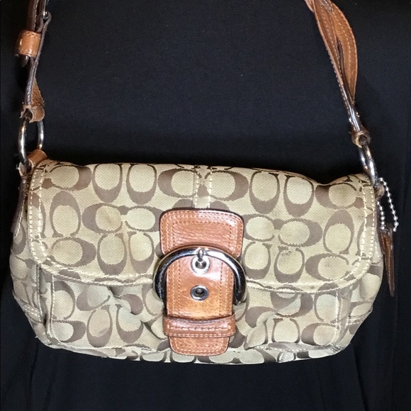 Coach Shoulder Bag - Picture 3 of 6